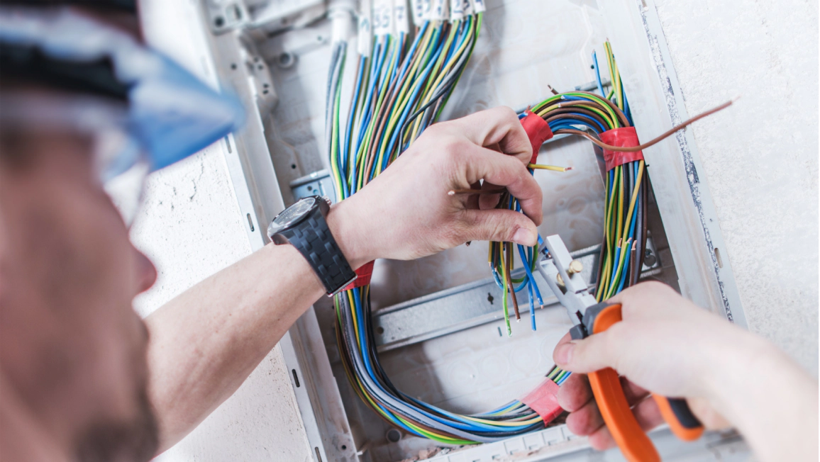 Property Management Electrical Services (1)